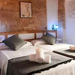 Zahira Suites III